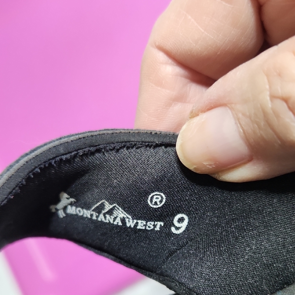 Montana West Black and Multicolor Embroidered Sandals - Picture 10 of 11